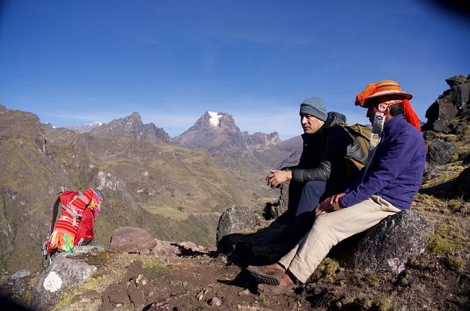 lares trek 2